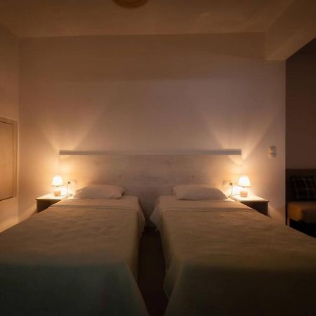 Irini-Kalamaki-Apartments エクステリア 写真