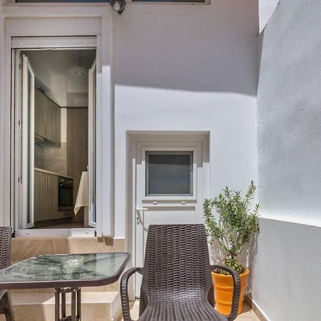 Irini-Kalamaki-Apartments エクステリア 写真